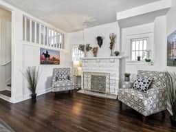 House w/ Excellent Locale. Beautifully remodeled! - Image 2