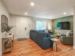 Overland Park Beauty! 3BD 2BA New Listing! - Image 2